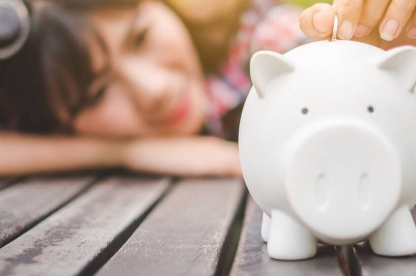 Dạy con trẻ cách tiết kiệm