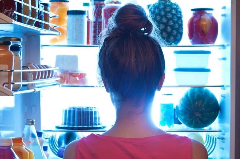 Điều gì xảy ra khi bạn thường xuyên ăn đêm